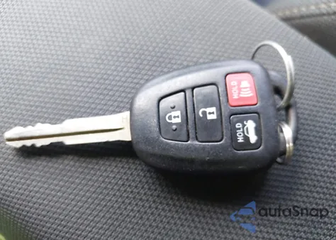 2017 Toyota Corolla Le из США, поврежденный, VIN 2T1BURHE0HC941421